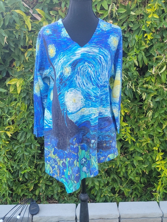 Et Lois Tops - Starry Night Blue V-Neck Art Print Celestial Tunic M